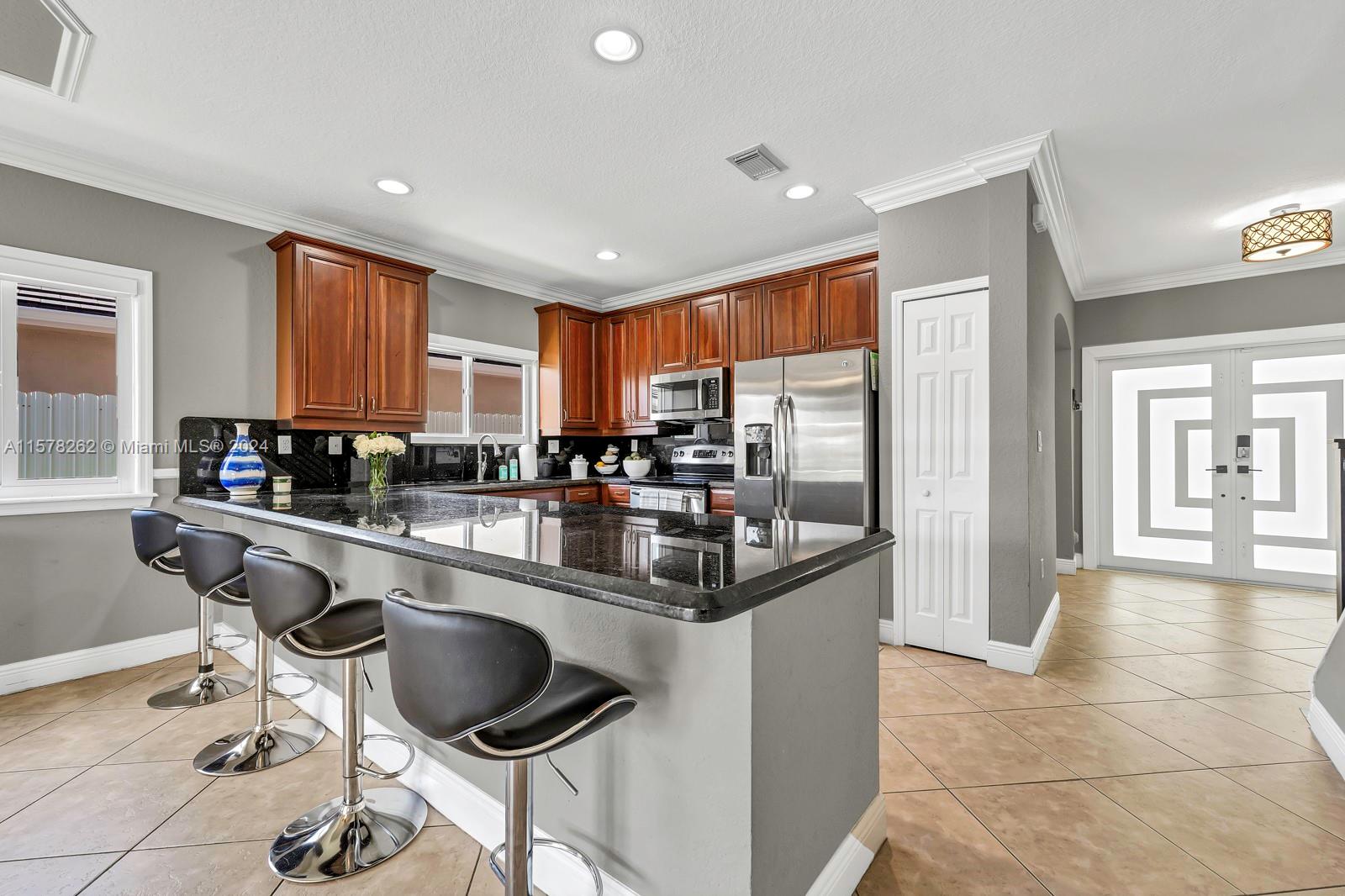 449 SE 31st Ave
