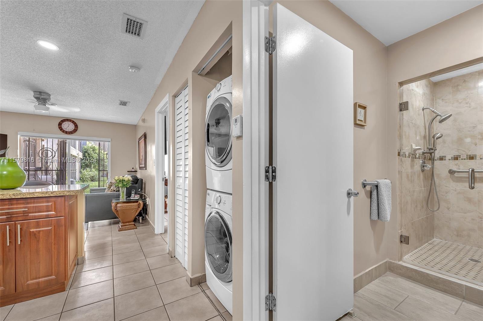 8851 NW 119th St # 3 Unit: 3110-3