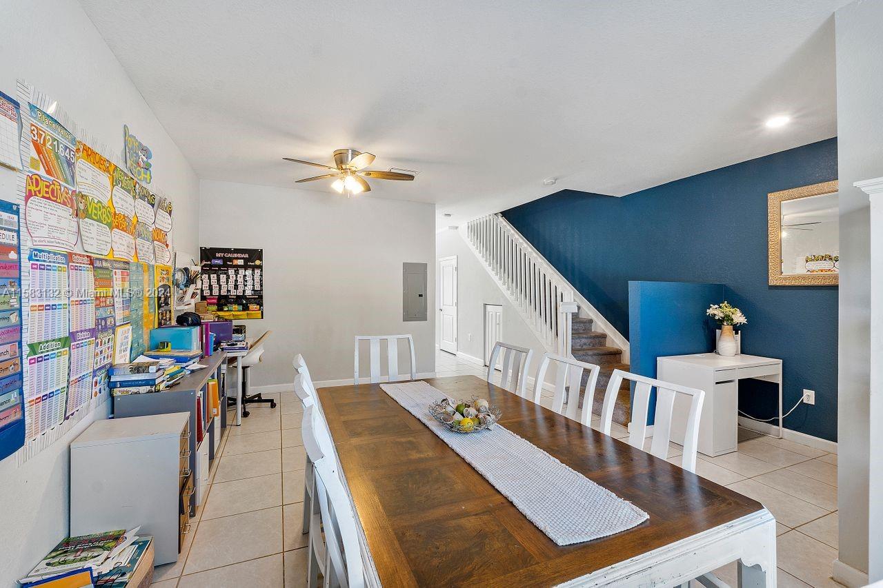 1470 SE 26th Rd # 1470