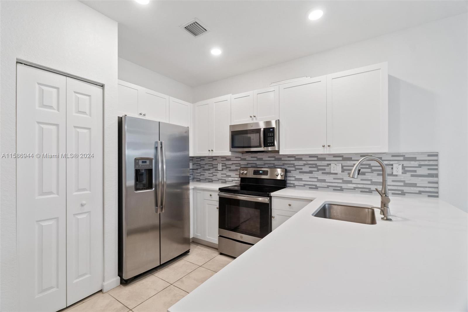 177 SE 33rd Pl # 177