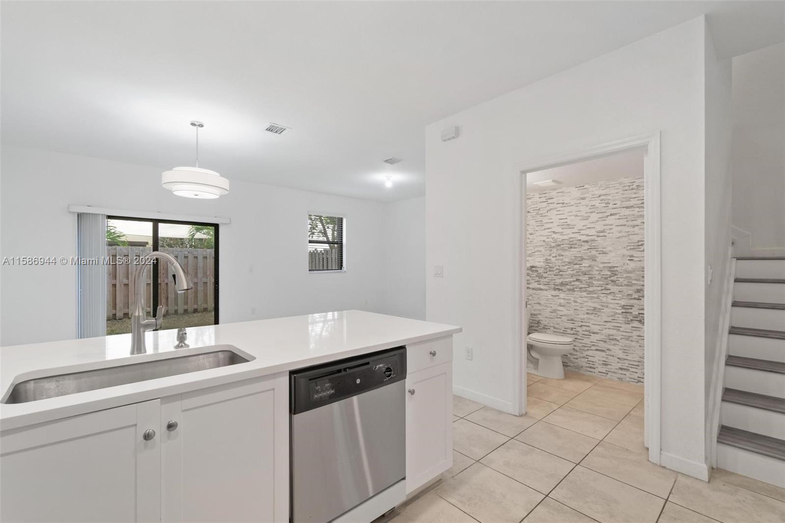 177 SE 33rd Pl # 177