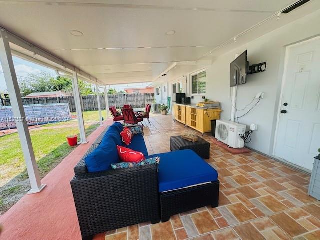 8481 NW 15th Ct