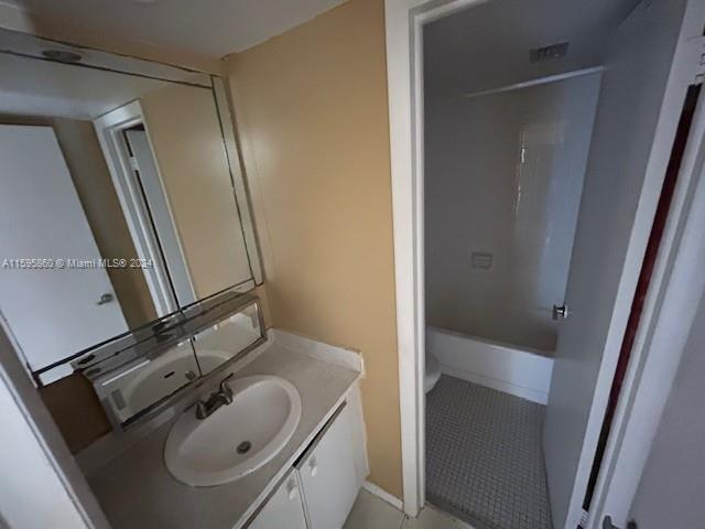 10700 SW 108th Ave # C216