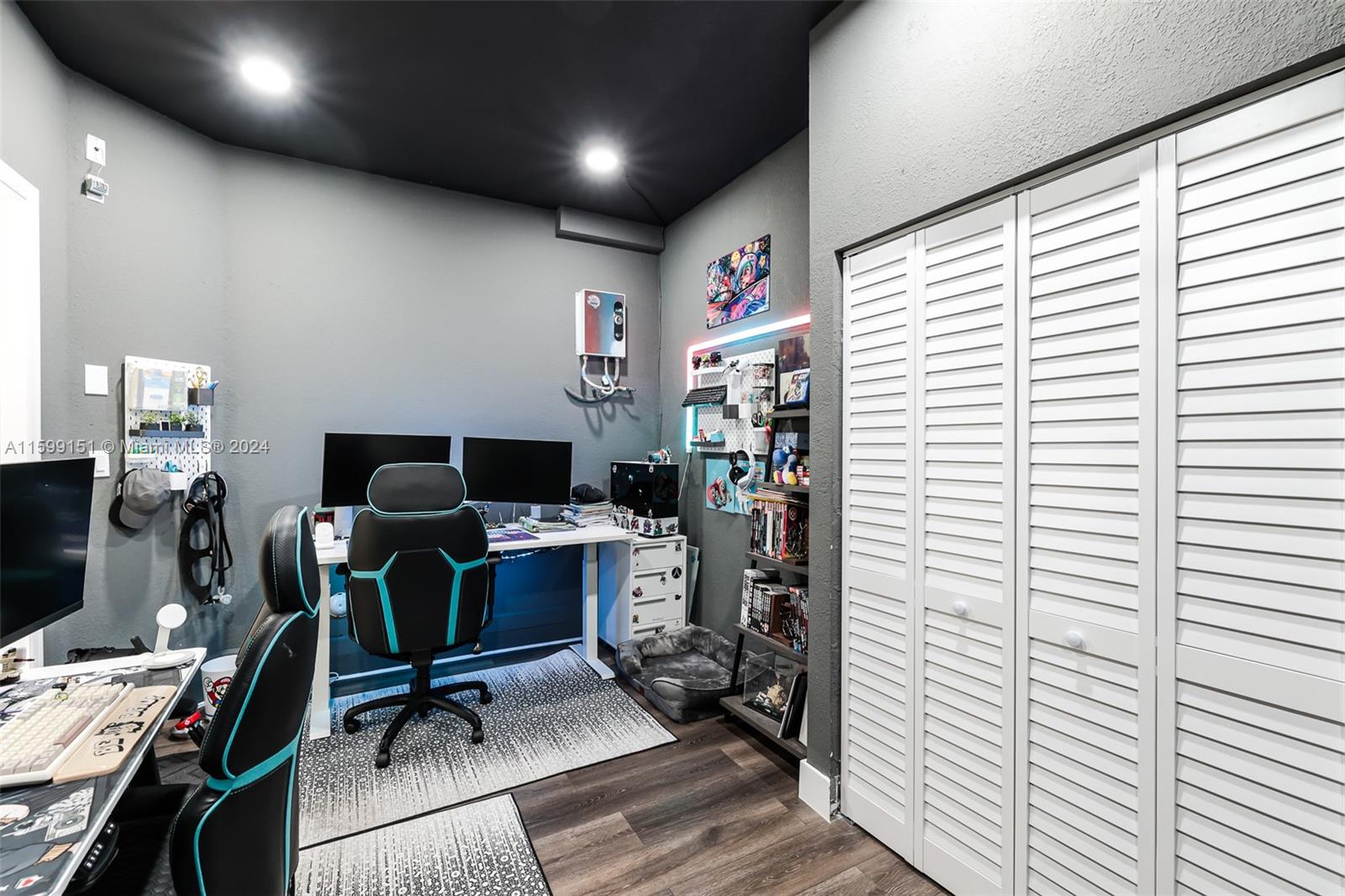 167 SW 185th Way