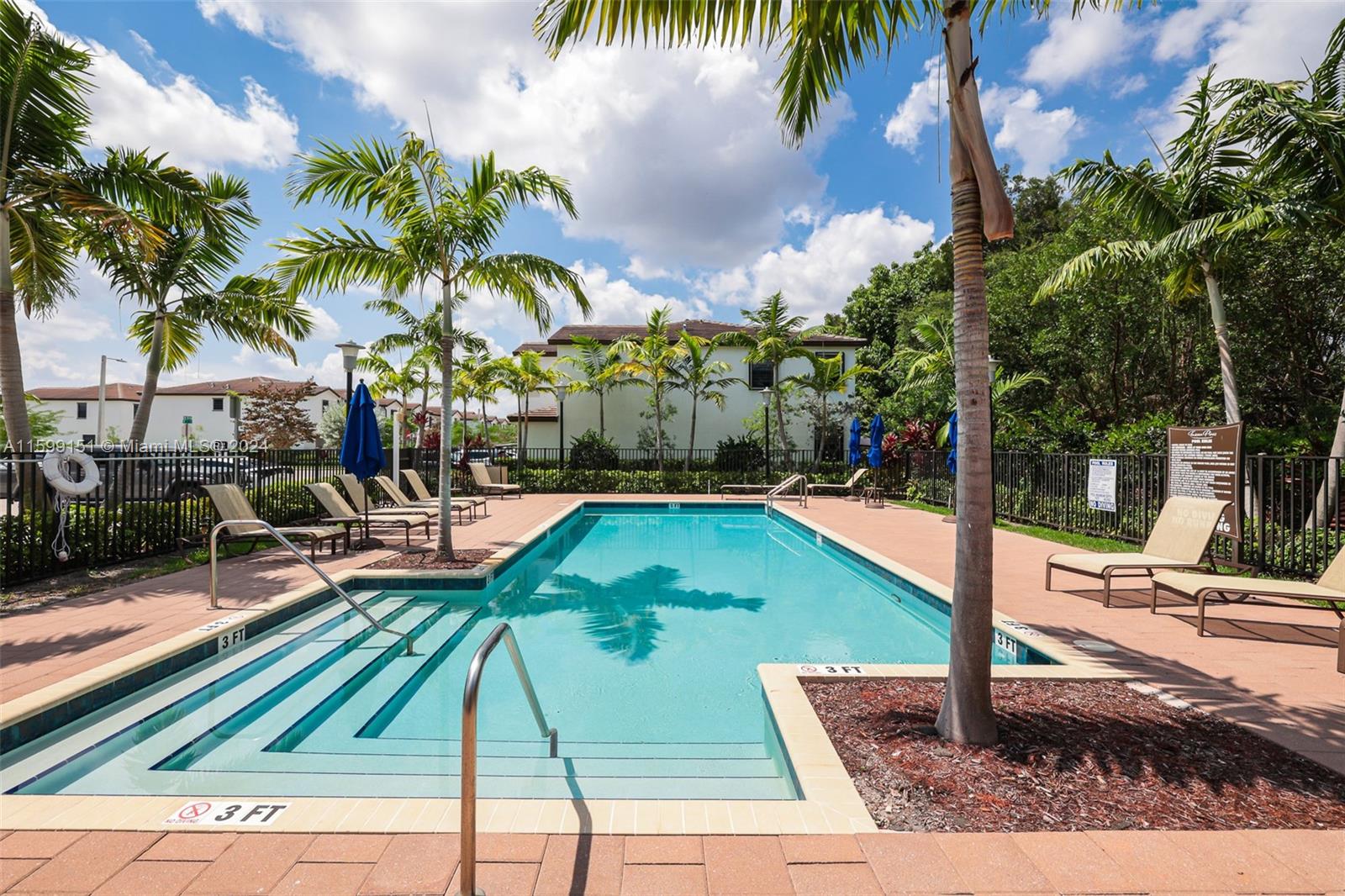 167 SW 185th Way