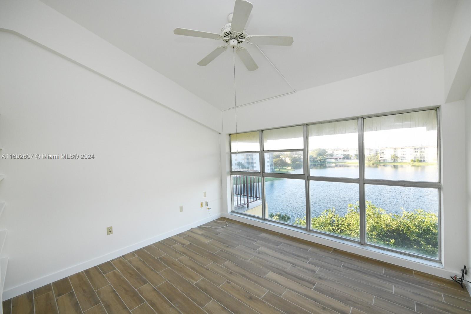 8775 Park Blvd # 518