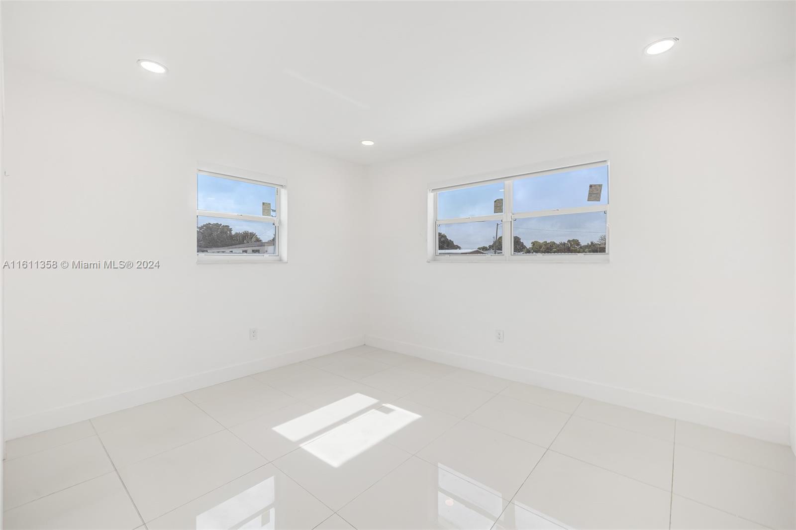 18740 NW 43rd Ave
