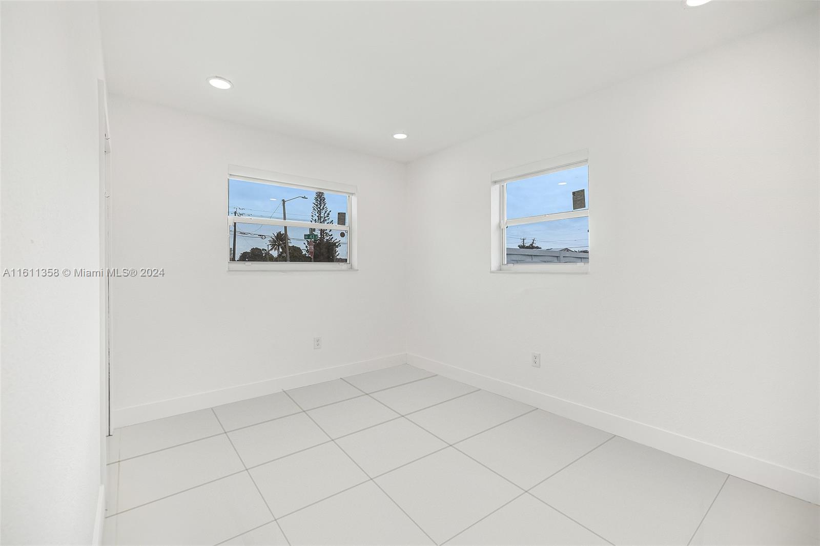 18740 NW 43rd Ave