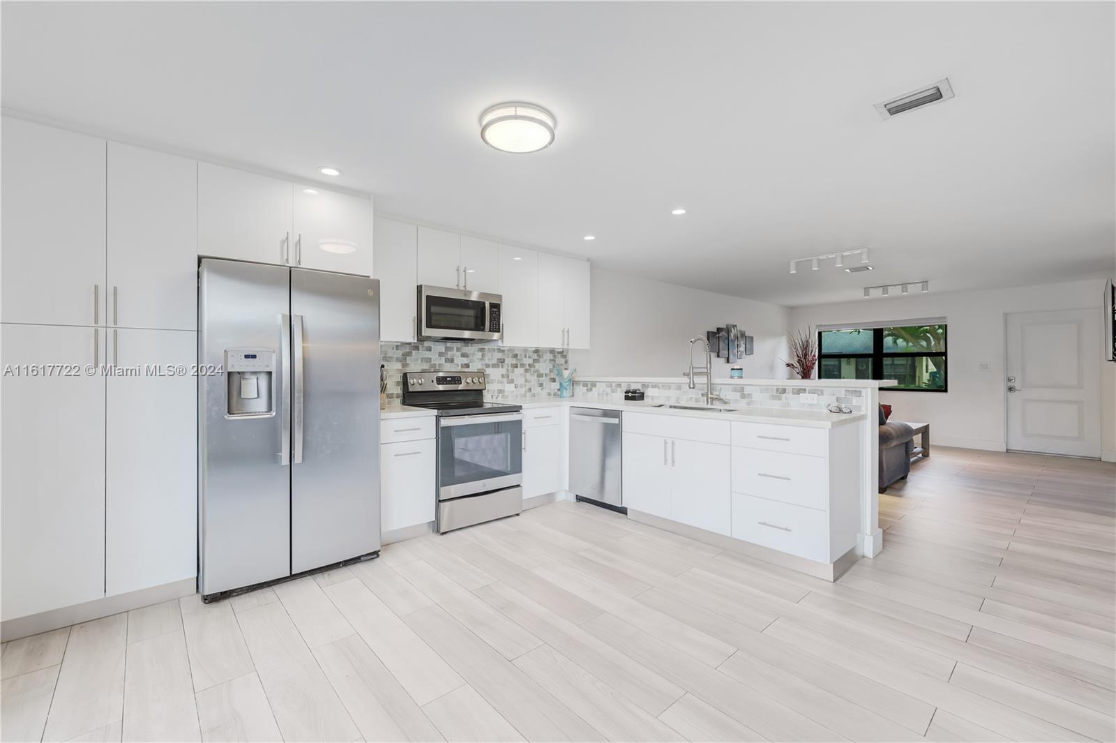 13566 SW 48th Ter