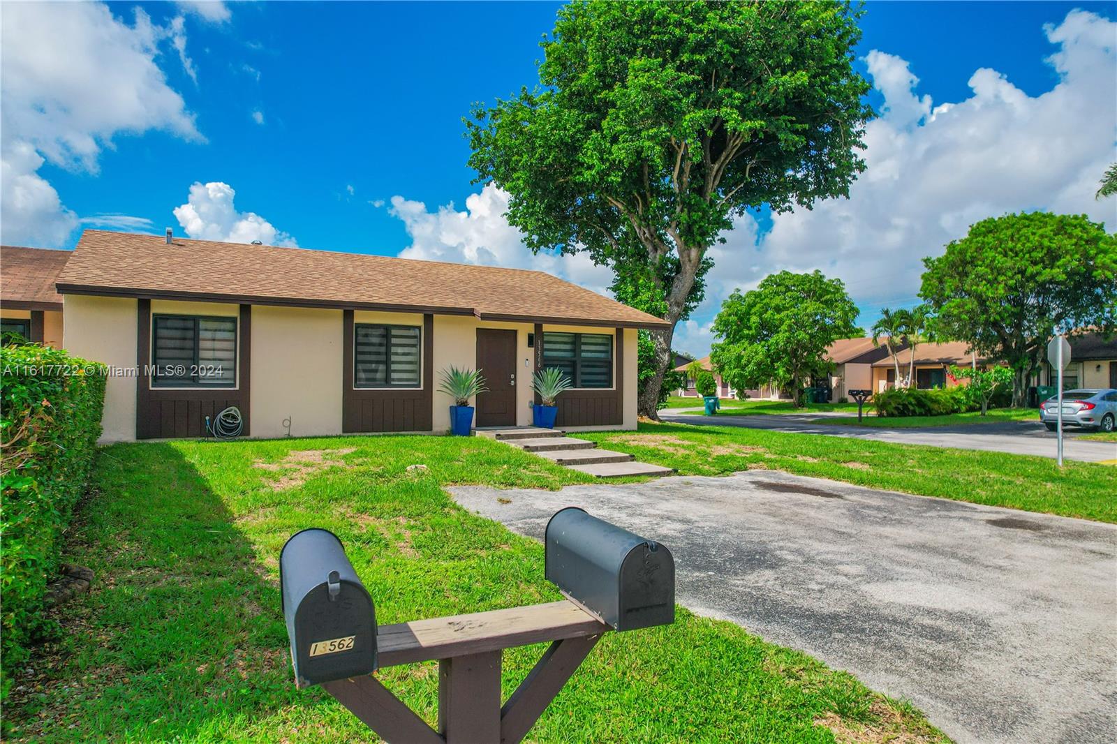 13566 SW 48th Ter