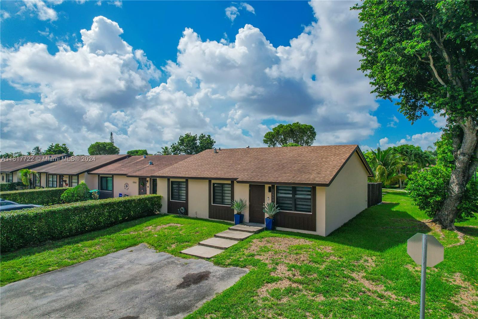 13566 SW 48th Ter