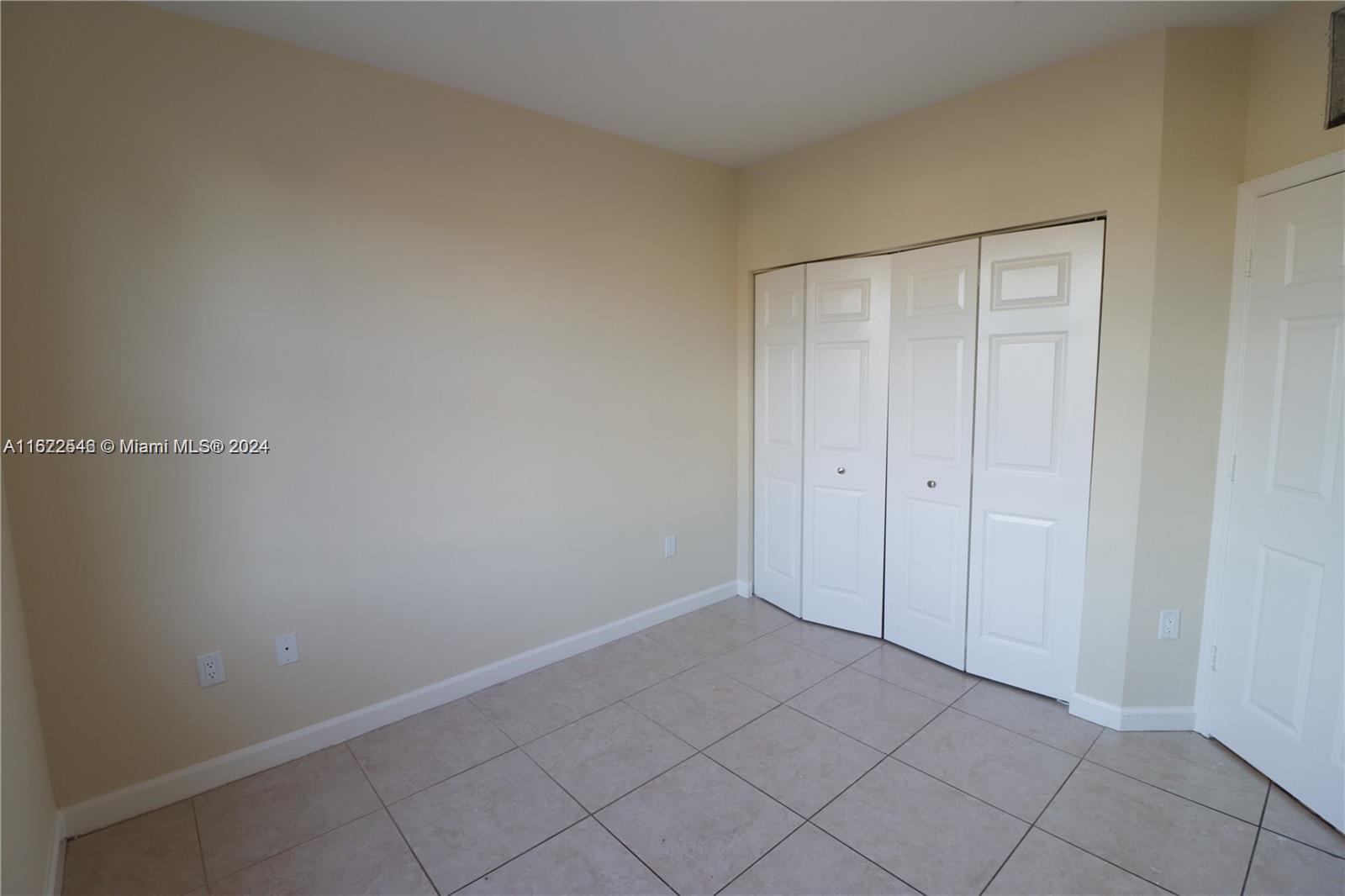 230 SE 29th Ave # 6