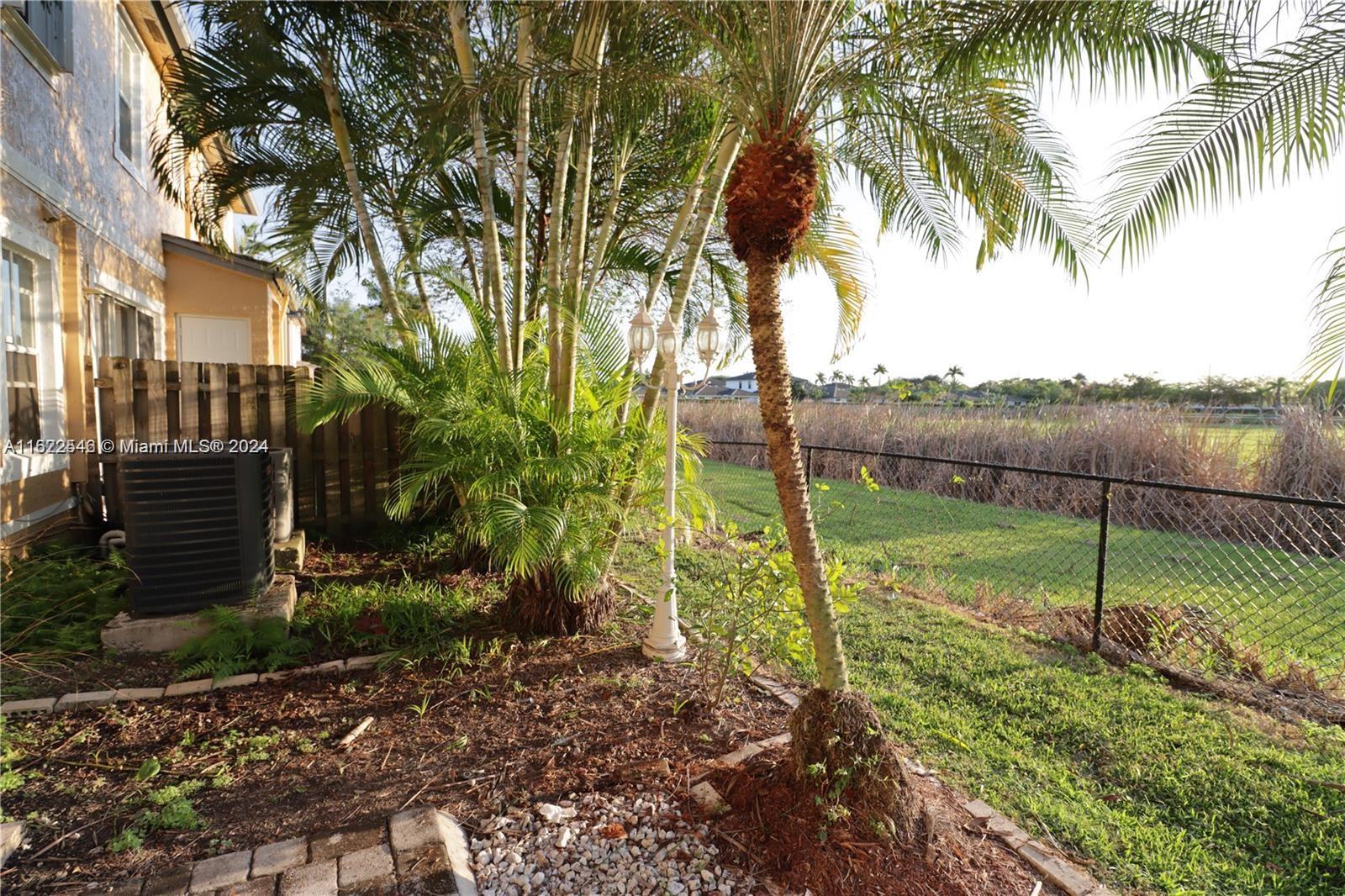 230 SE 29th Ave # 6