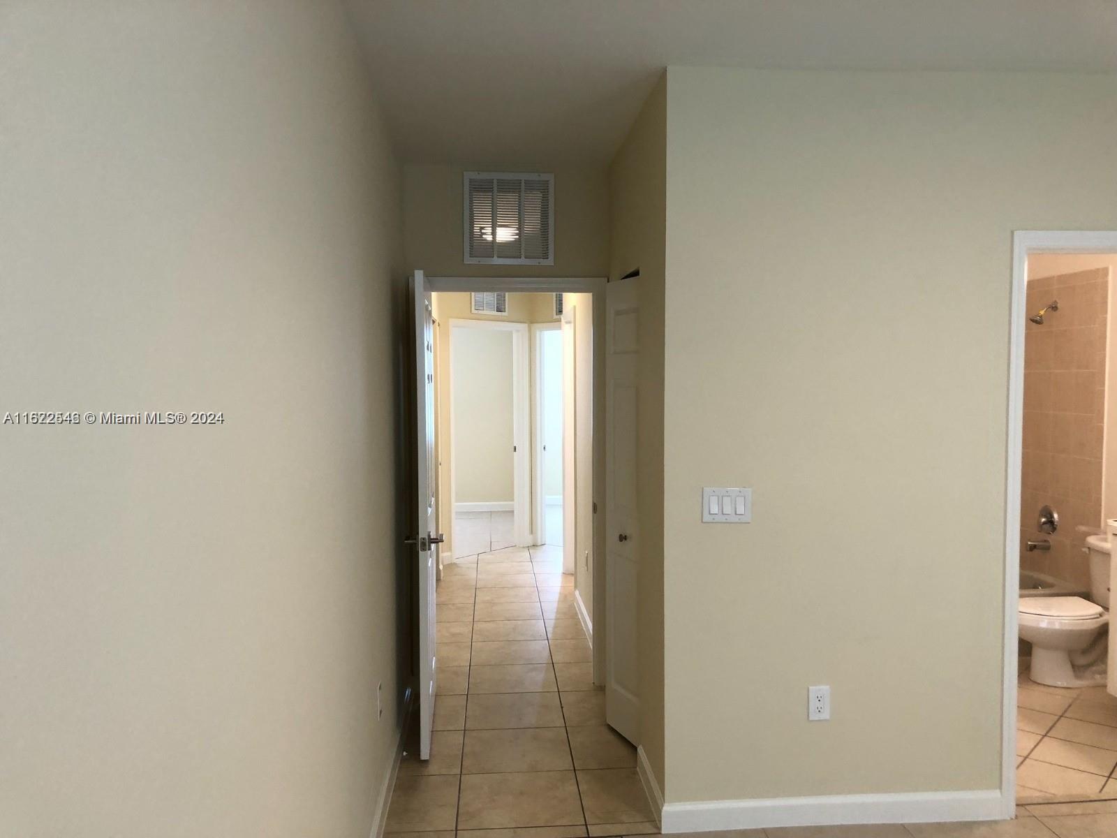 230 SE 29th Ave # 6