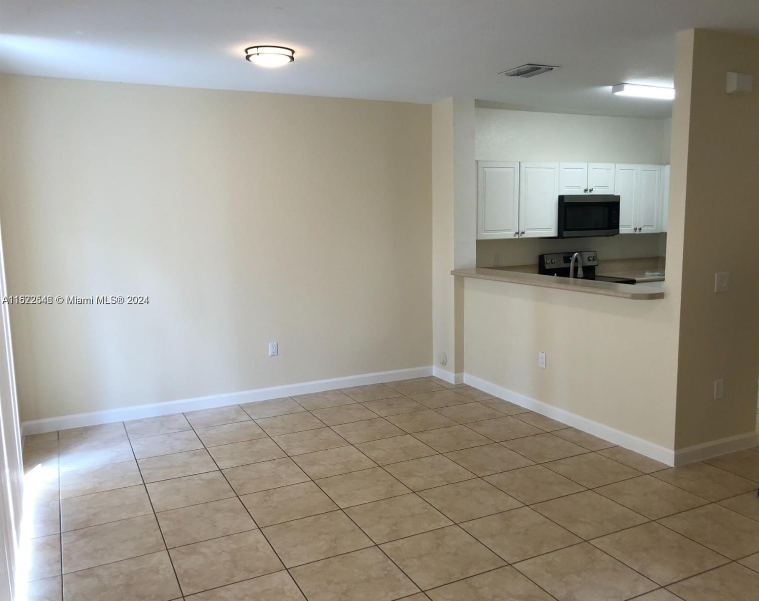230 SE 29th Ave # 6
