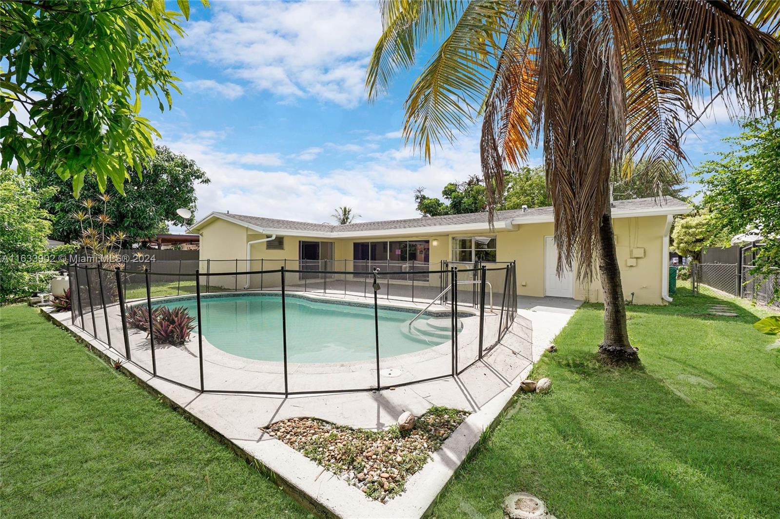 15760 SW 105th Ct