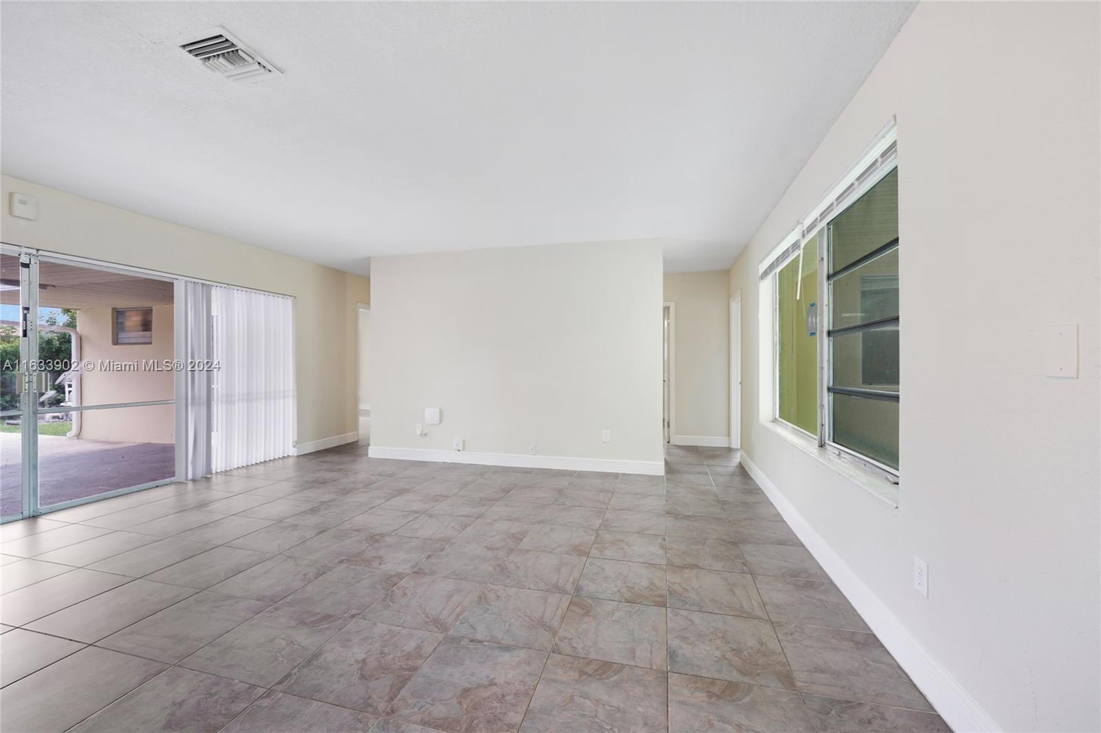 15760 SW 105th Ct