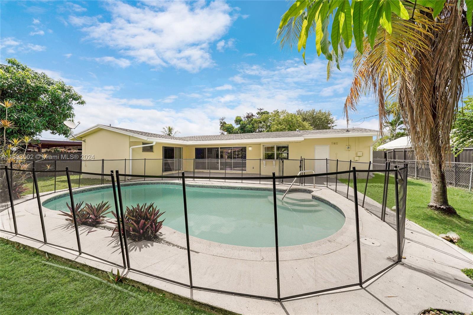 15760 SW 105th Ct