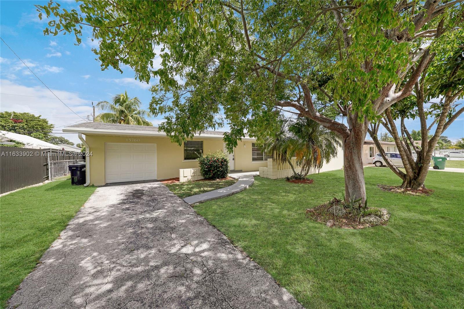 15760 SW 105th Ct