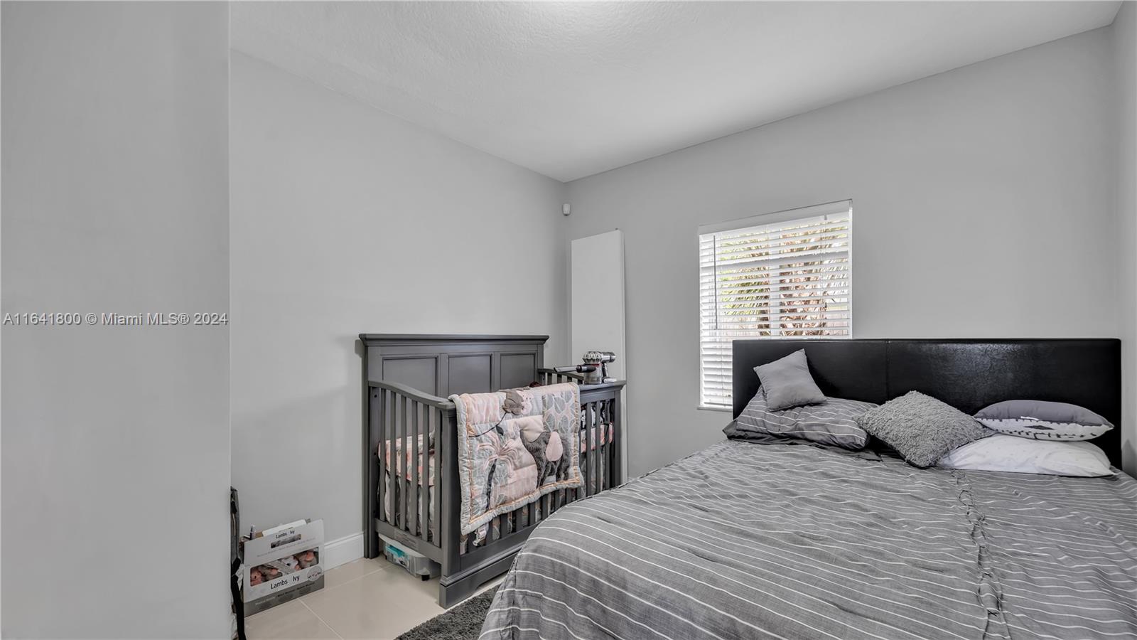 3401 NW 32nd Ct