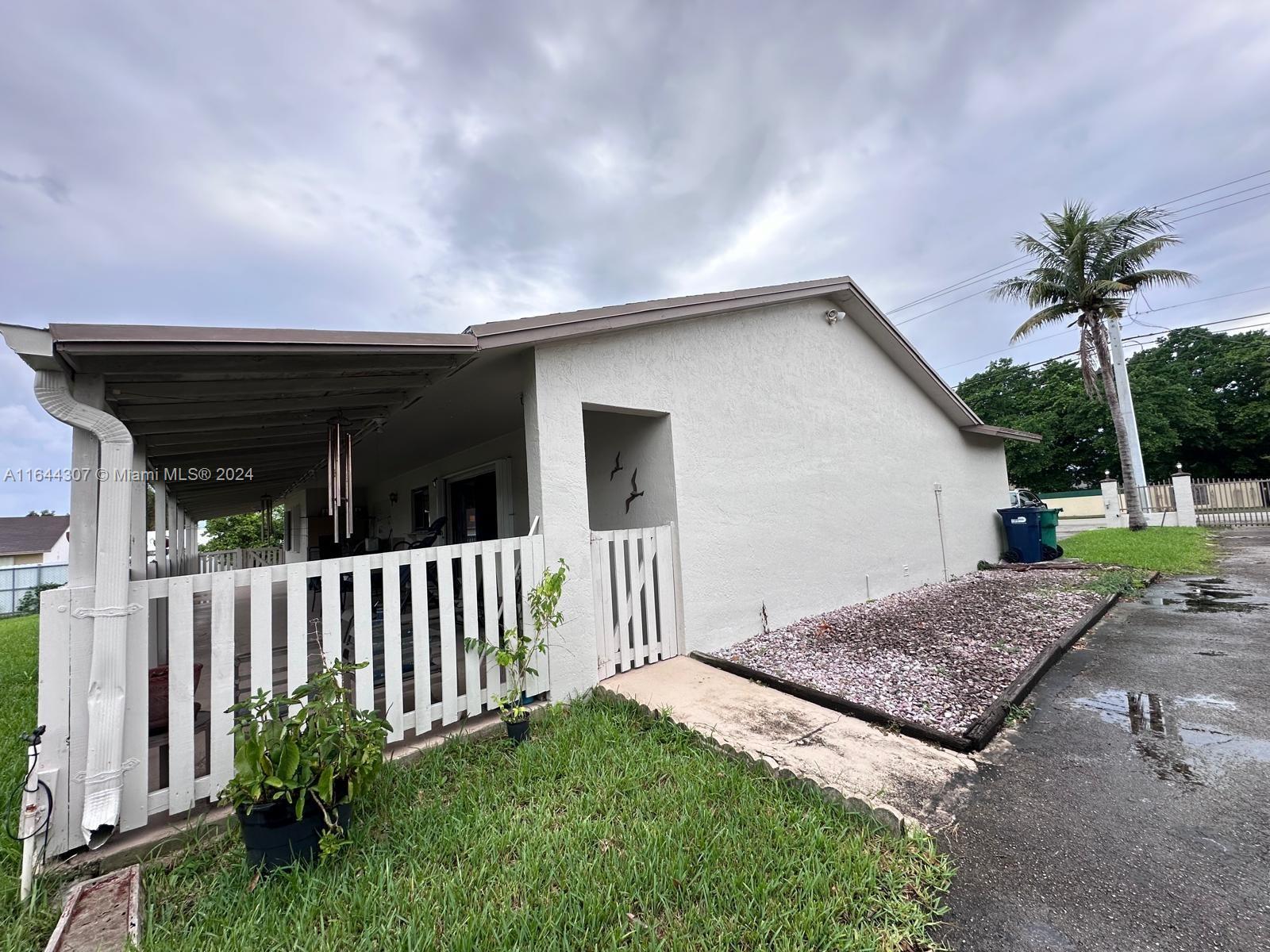 25267 SW 134th Ave