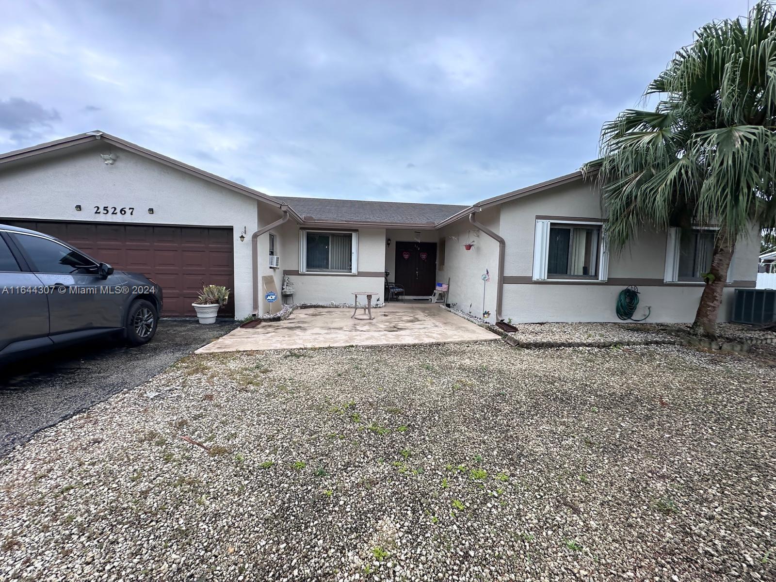 25267 SW 134th Ave