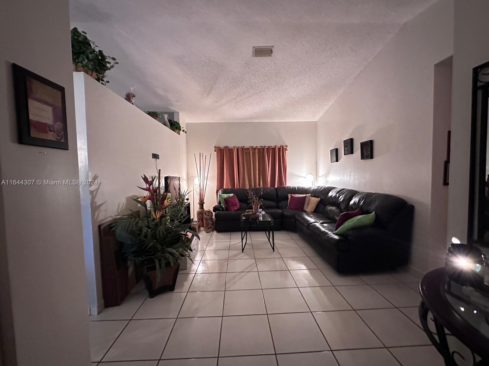 25267 SW 134th Ave