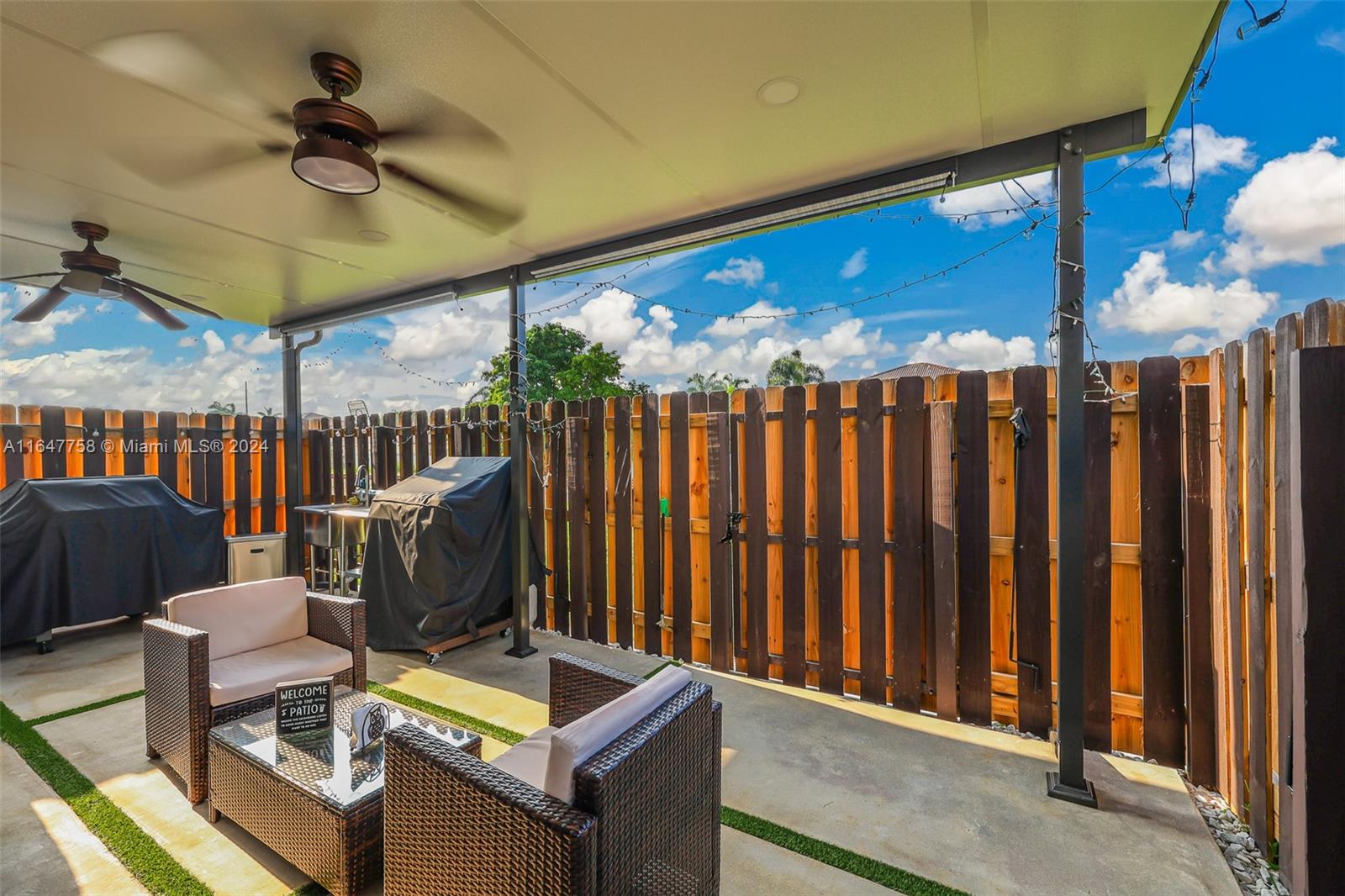 15808 SW 136th Way # 8 Unit: 158-8