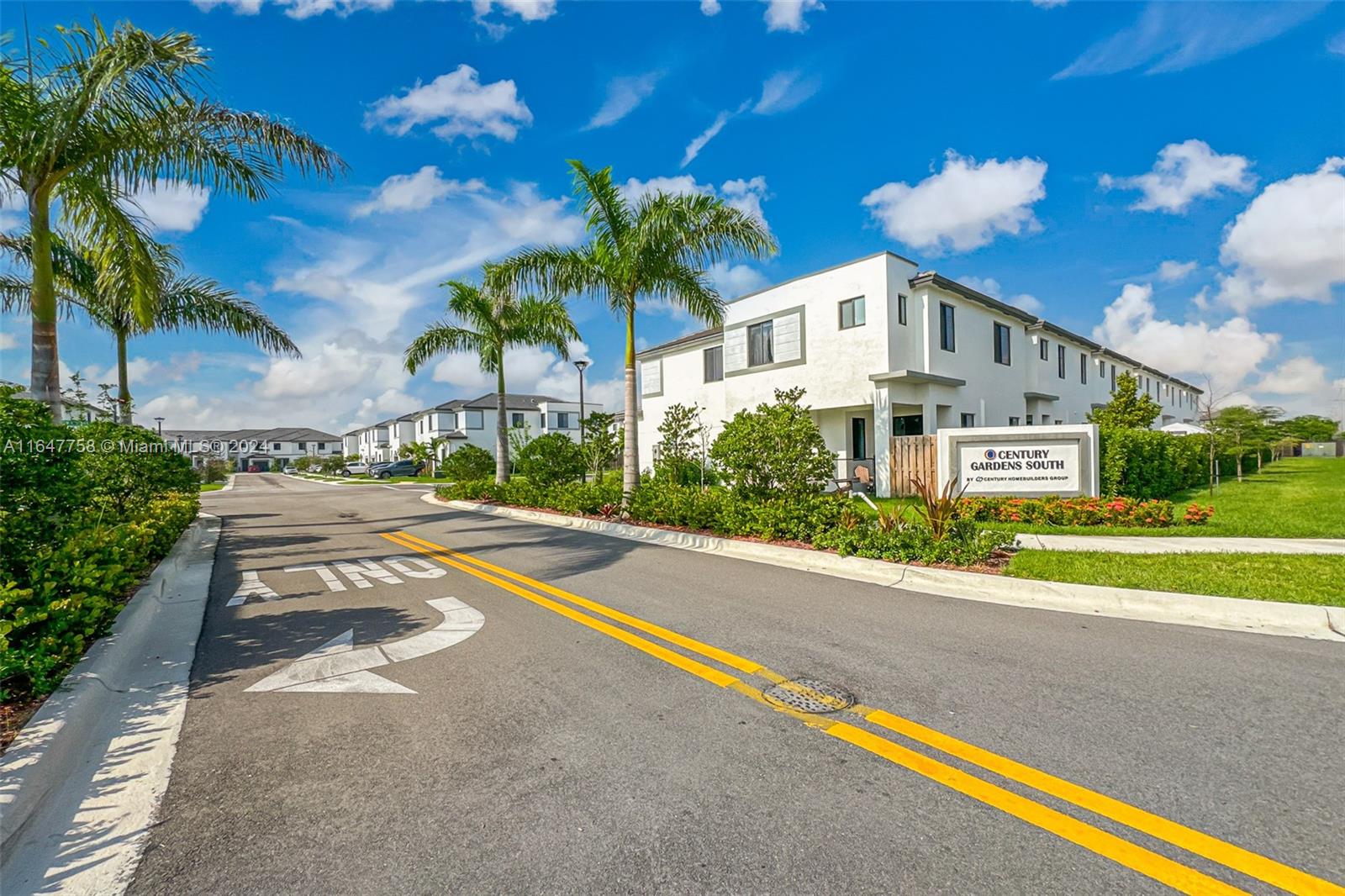 15808 SW 136th Way # 8 Unit: 158-8