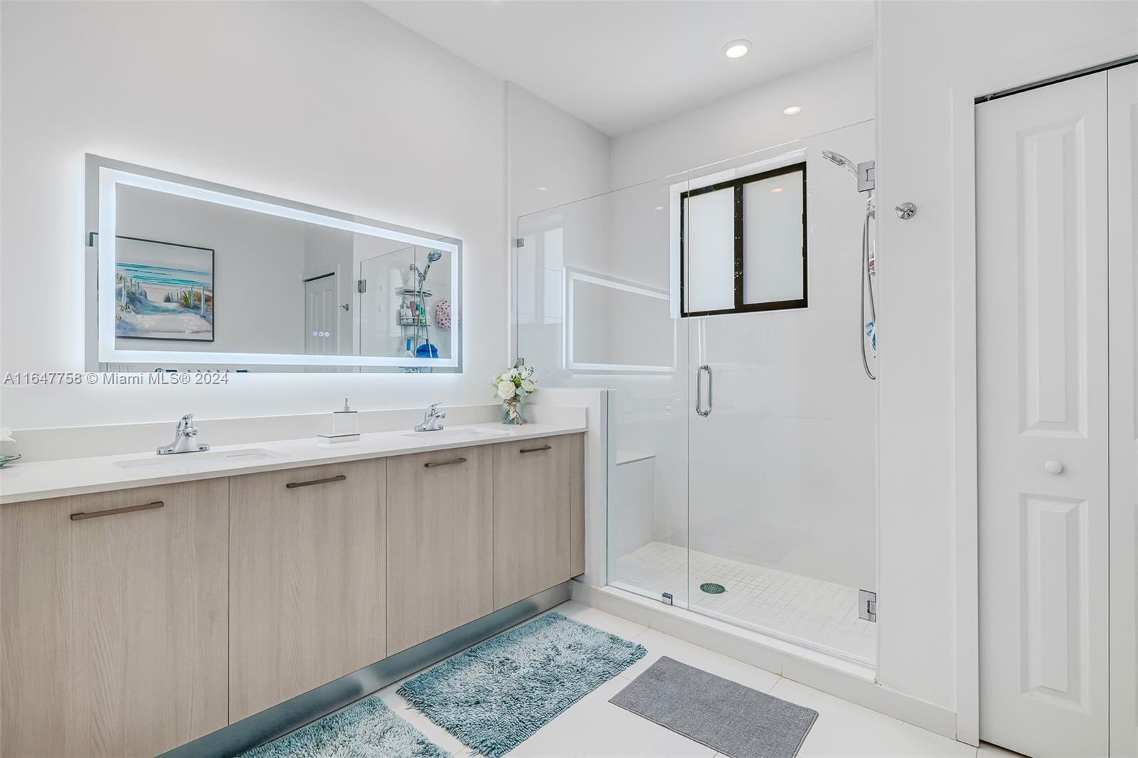 15808 SW 136th Way # 8 Unit: 158-8