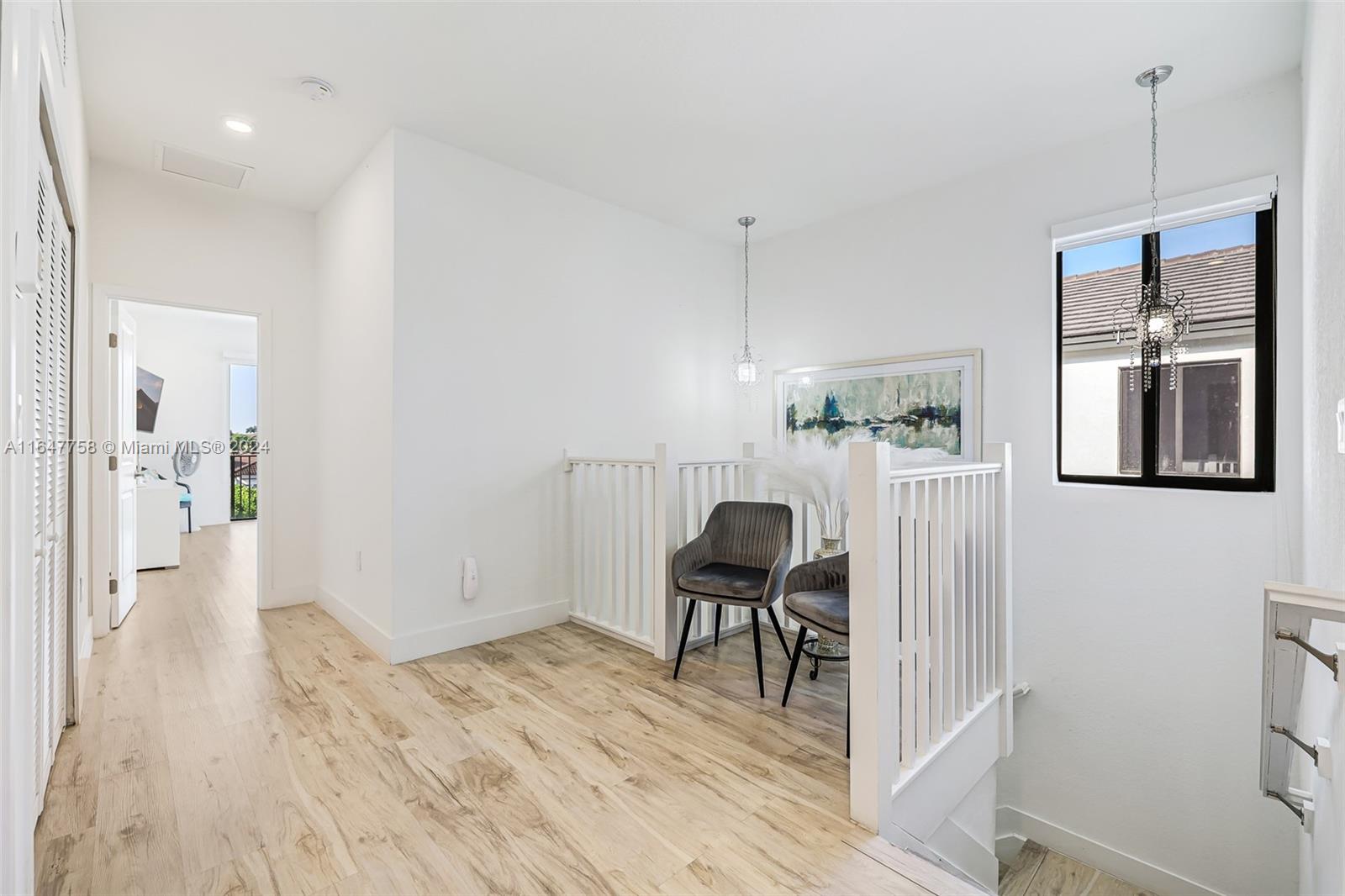 15808 SW 136th Way # 8 Unit: 158-8