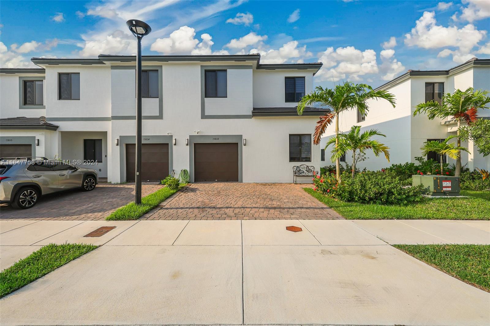 15808 SW 136th Way # 8 Unit: 158-8