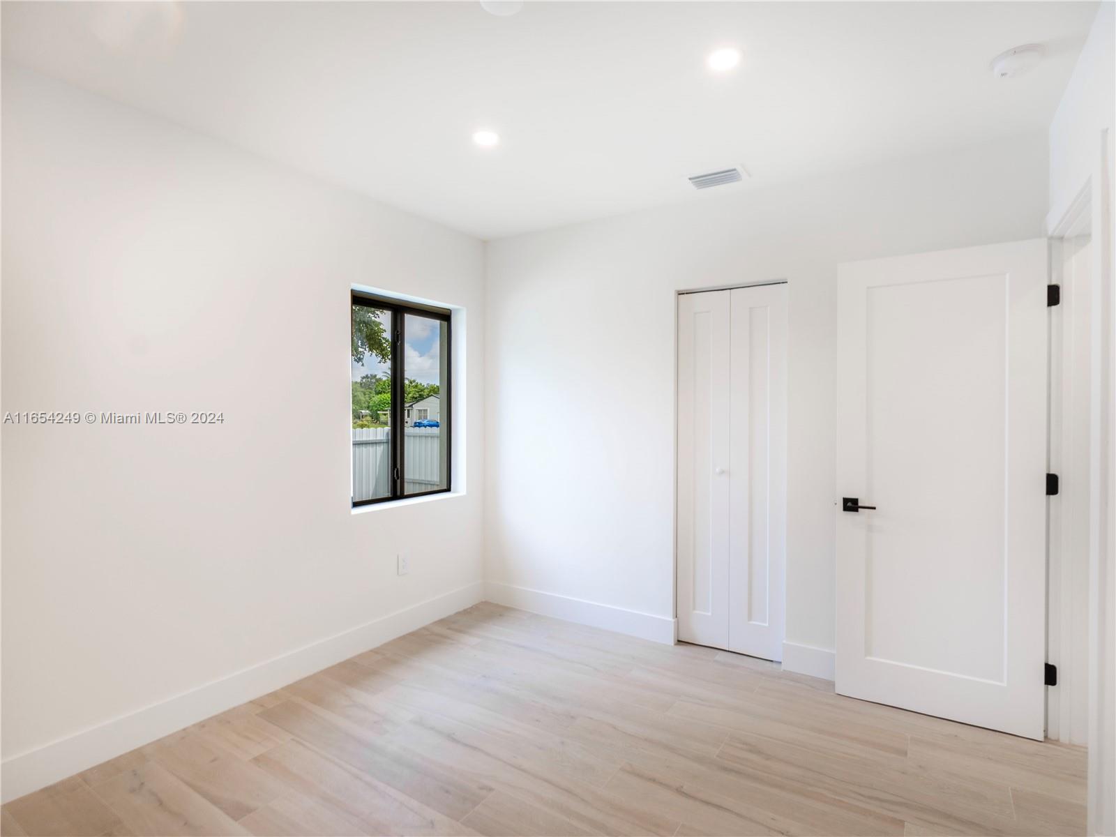 1301 Westward Dr