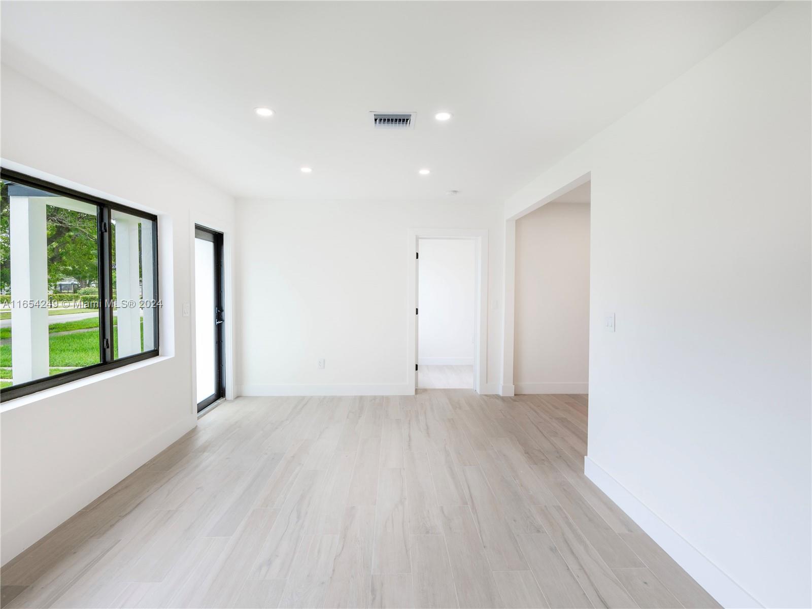 1301 Westward Dr