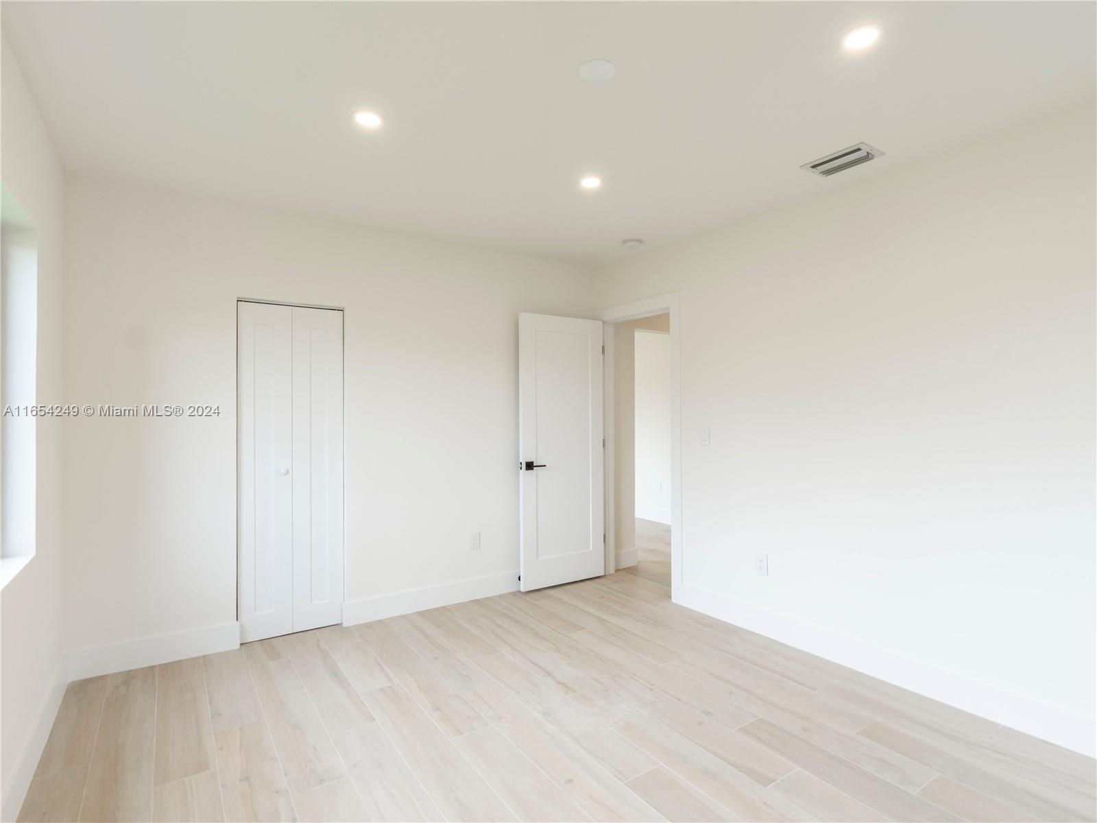 1301 Westward Dr
