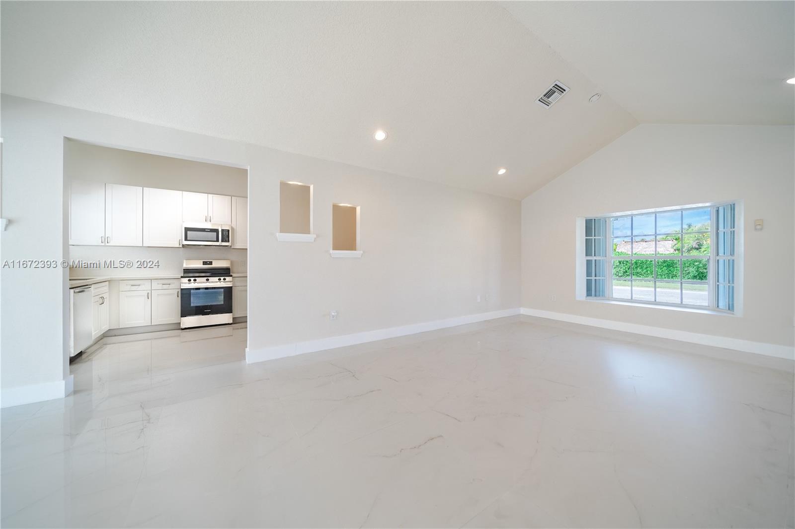 14320 SW 155th Ter