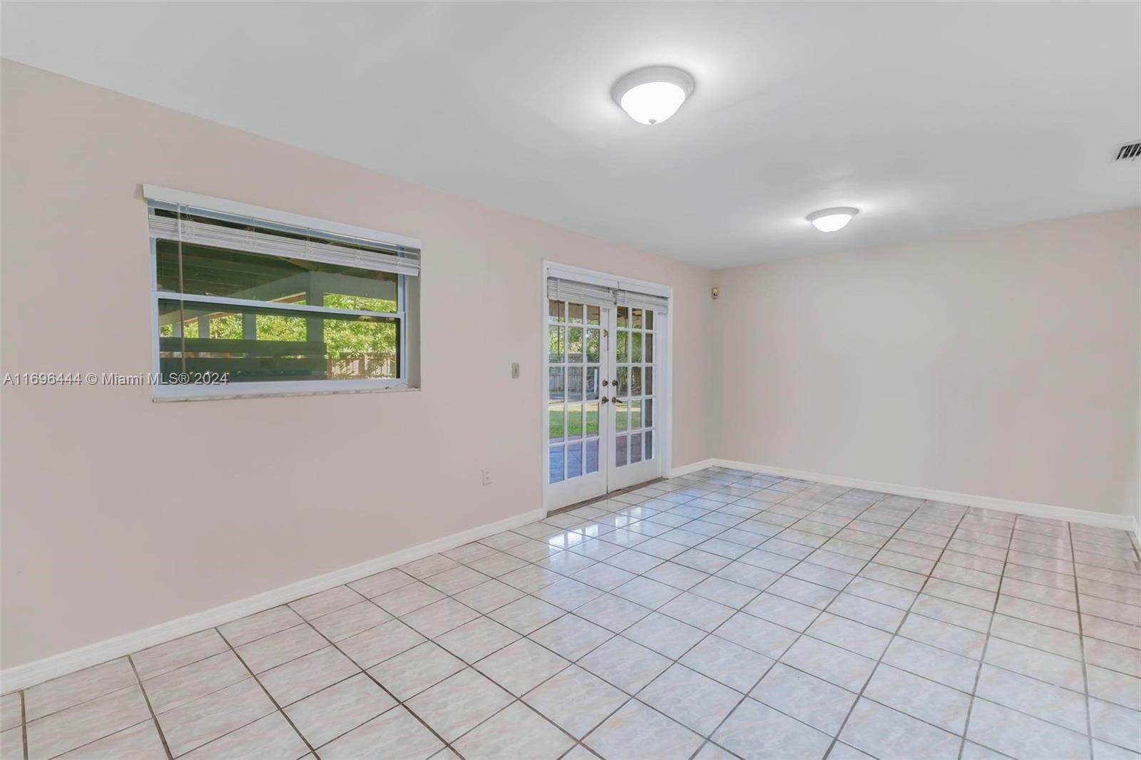 16611 SW 108th Ct
