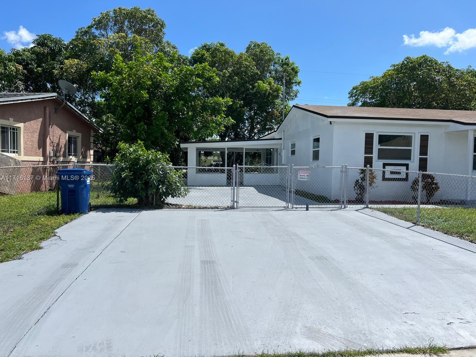 3340 NW 211th St