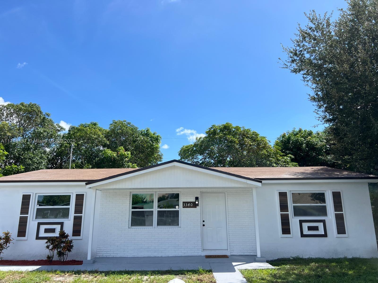 3340 NW 211th St