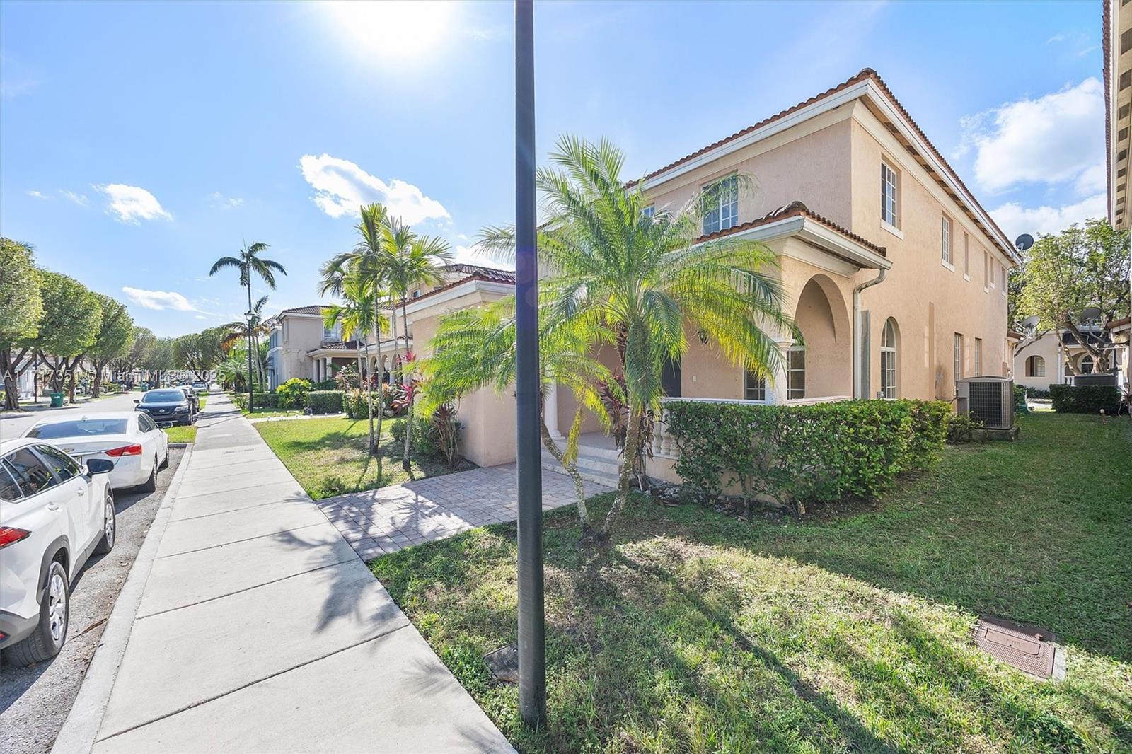 27432 SW 139th Pl