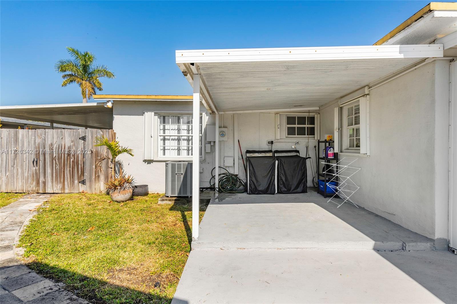 11940 SW 178th Ter