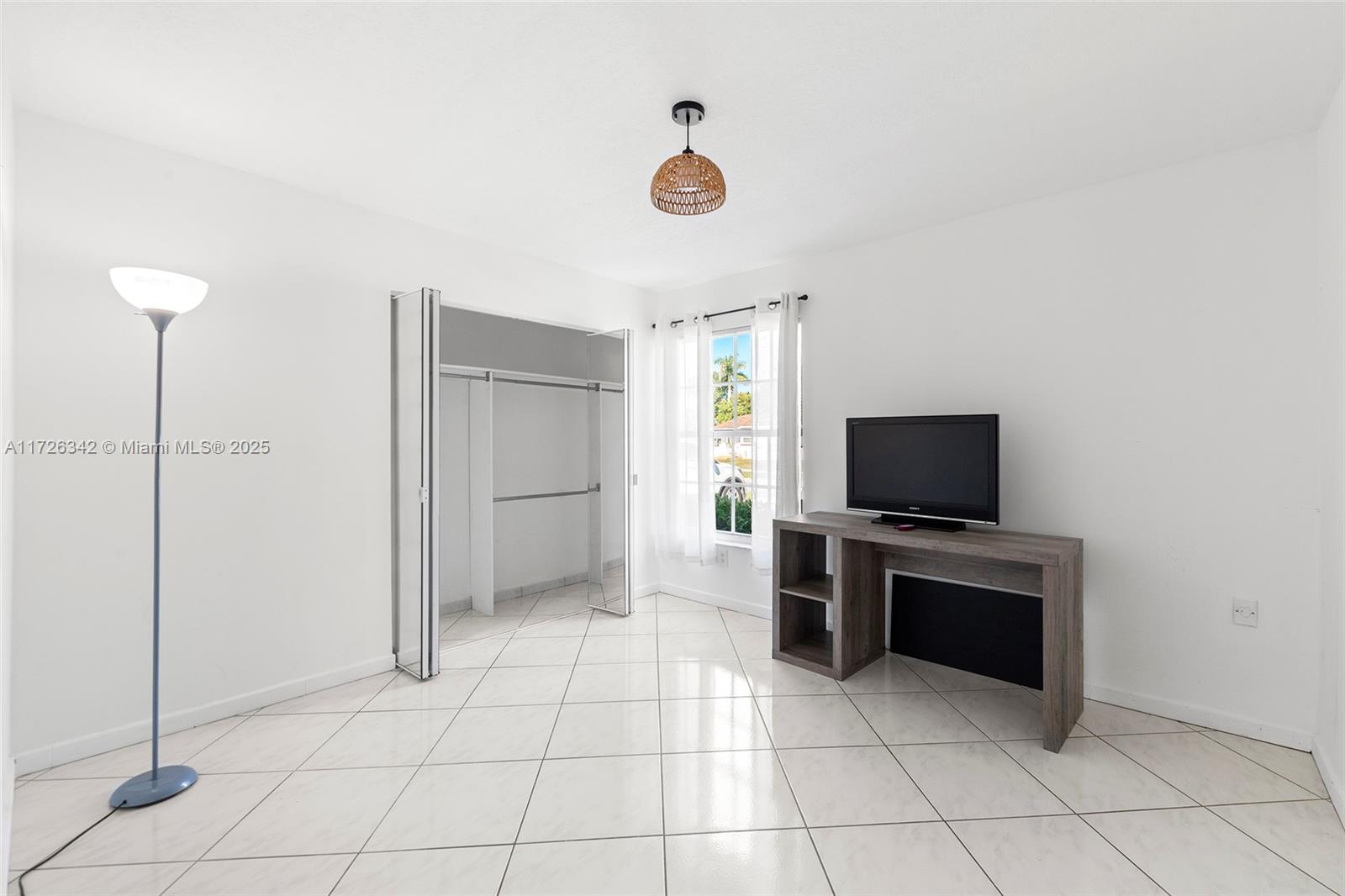 11940 SW 178th Ter