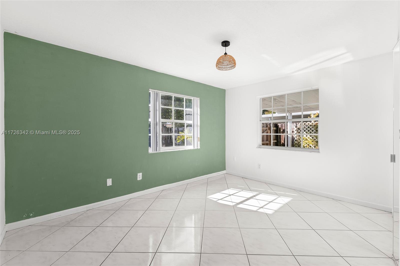 11940 SW 178th Ter