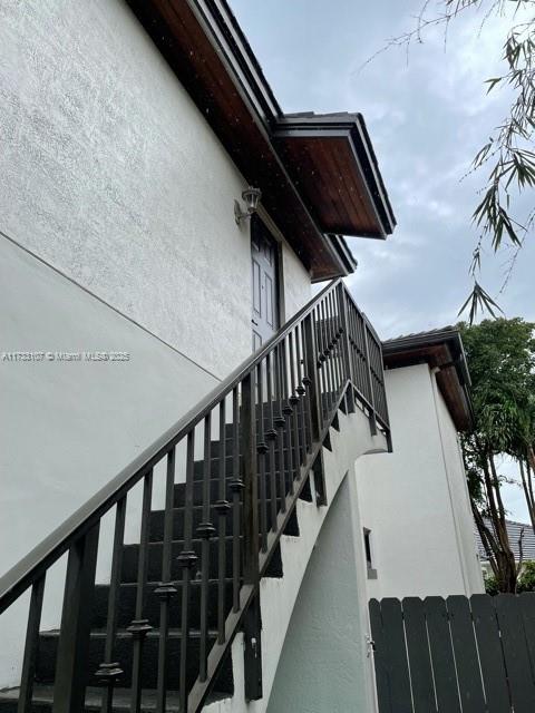 6902 SW 83rd Pl