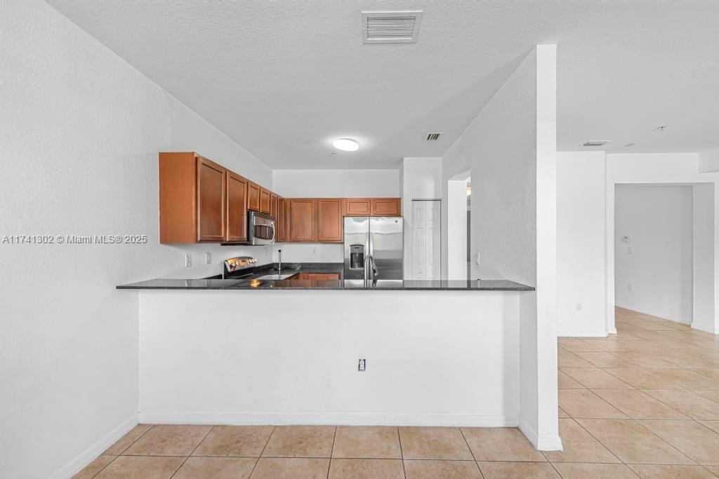10870 NW 88th Ter # 207