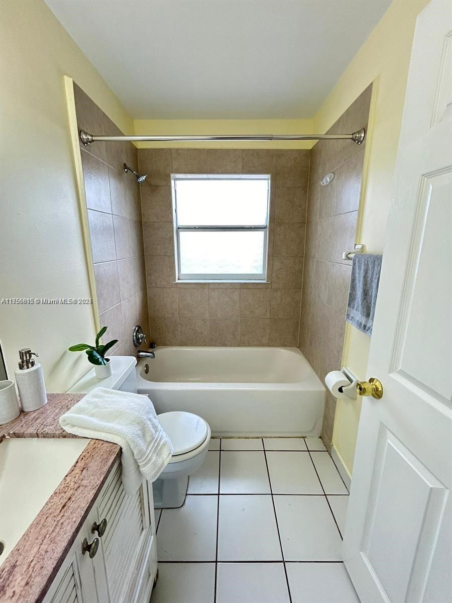 15332 SW 72nd St # 22 Unit: 6-22