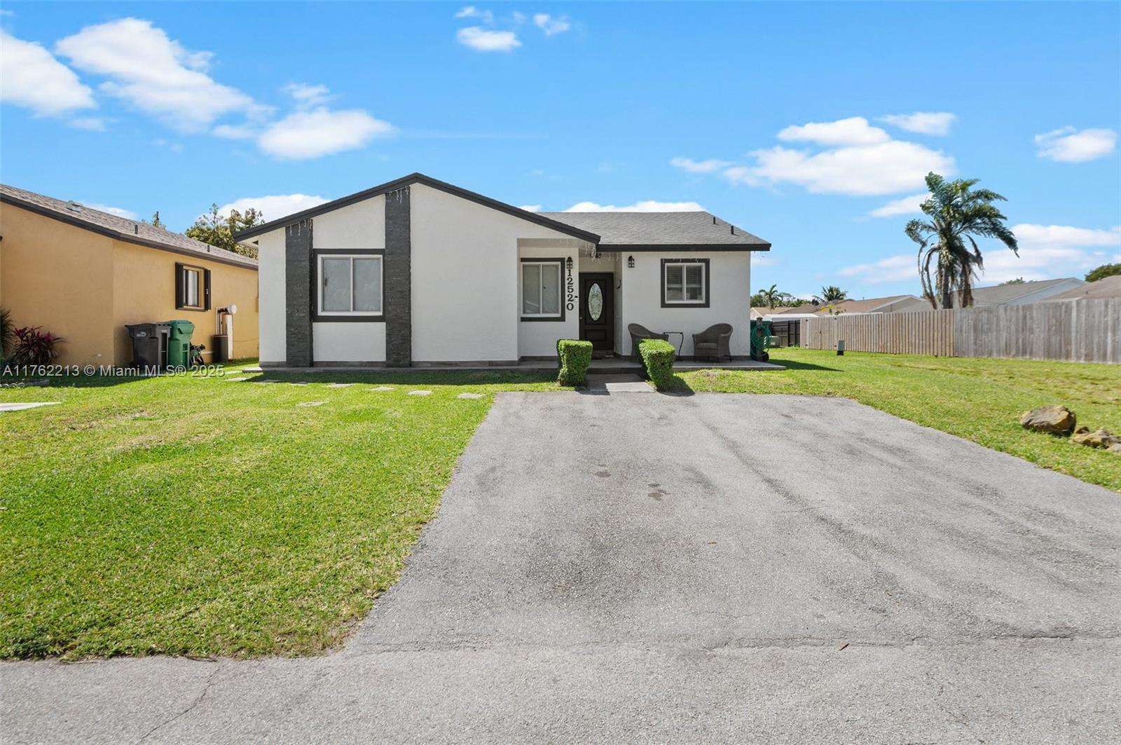 12520 SW 250th Ter