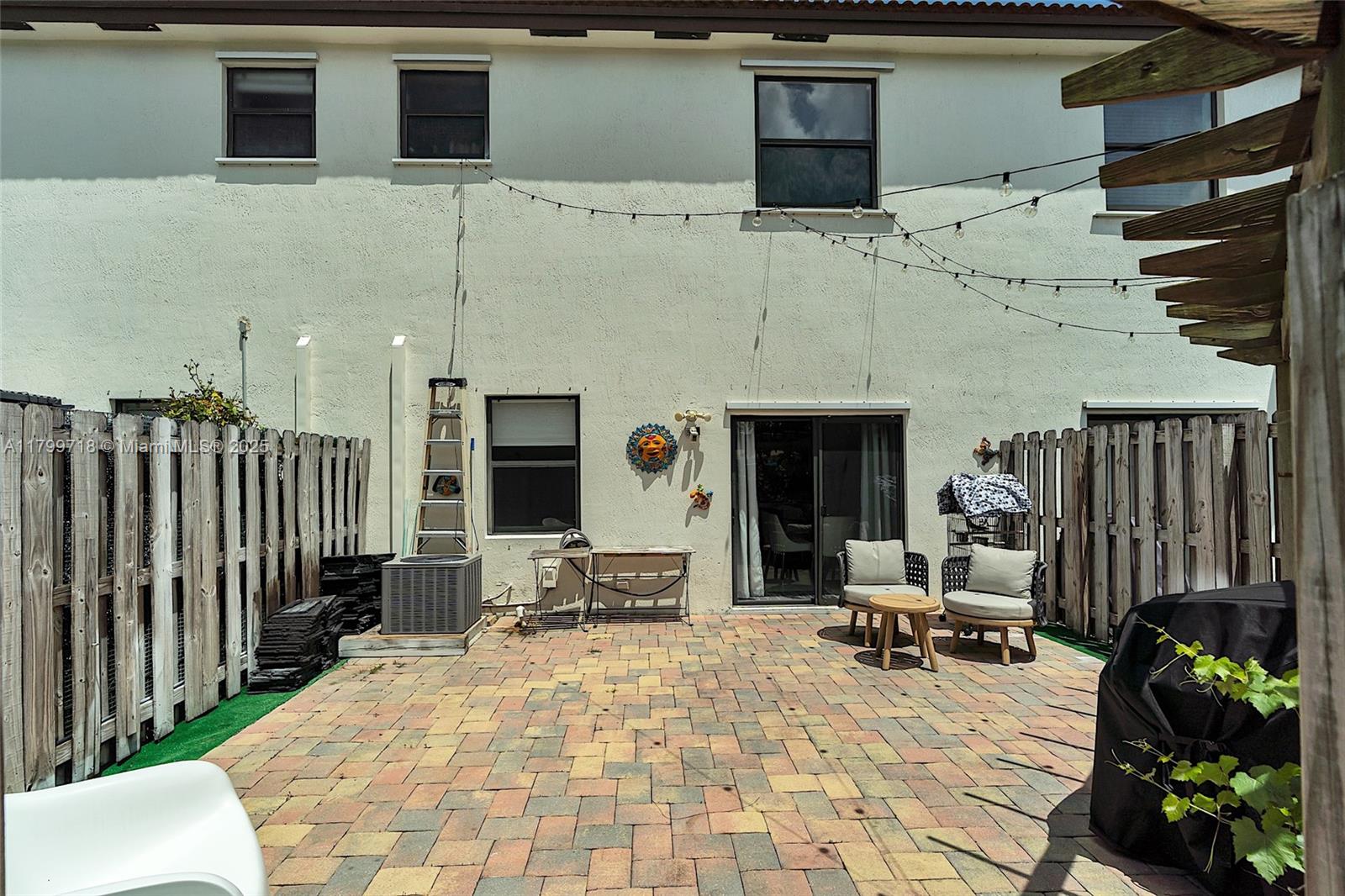 11916 SW 154th Ave