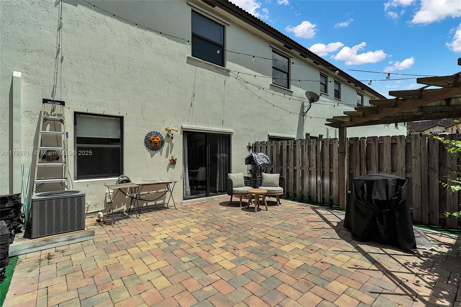 11916 SW 154th Ave