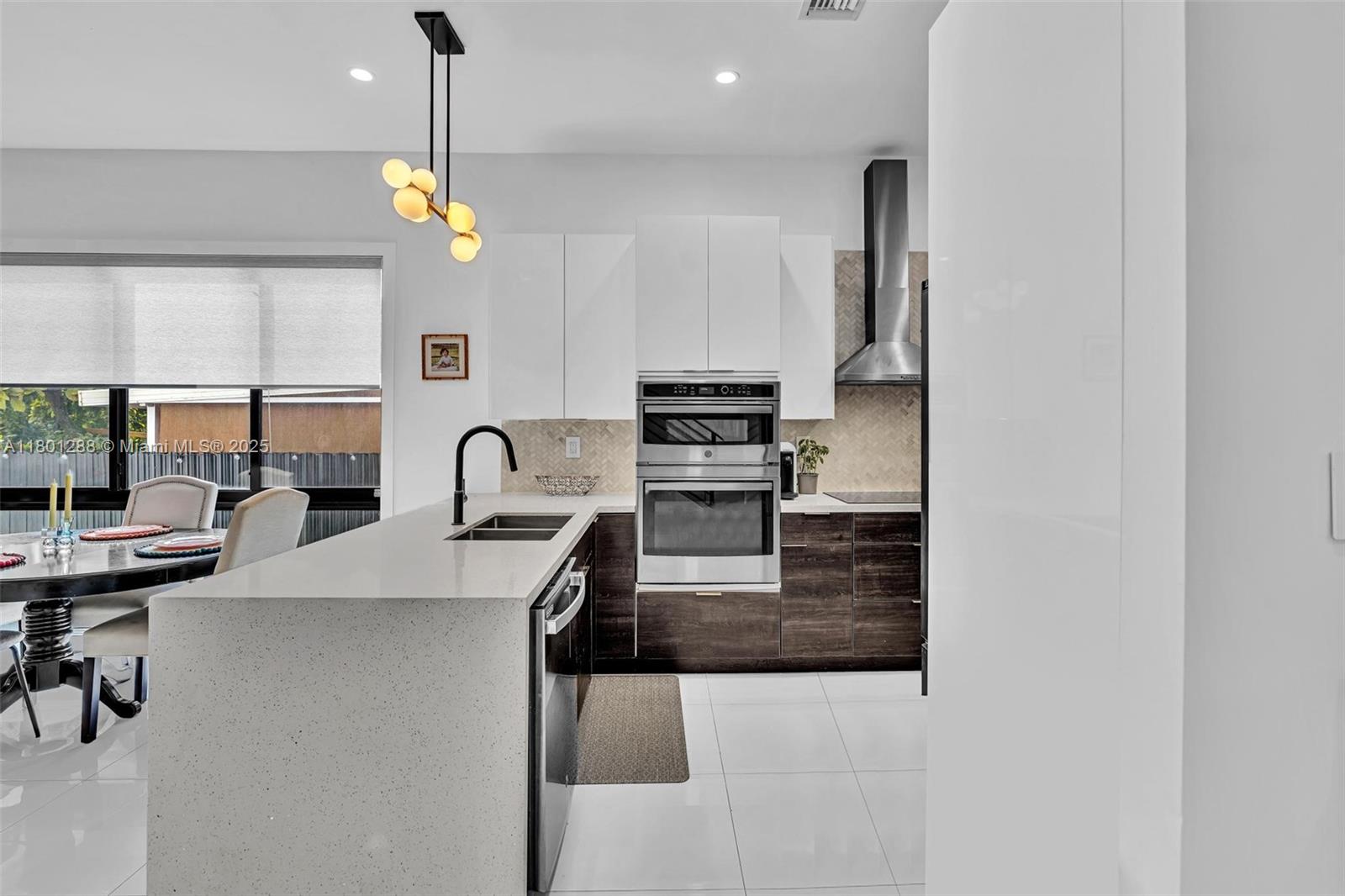 3268 SW 23rd Ter, Miami